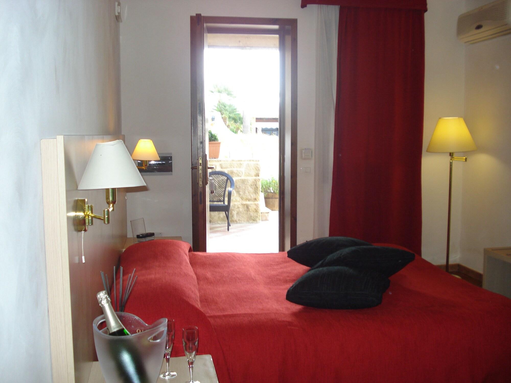 Villa Carlo Resort Marsala Eksteriør billede