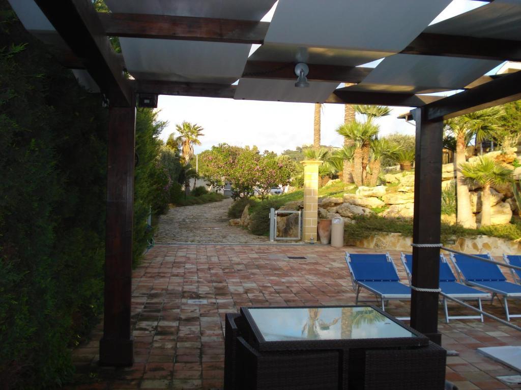 Villa Carlo Resort Marsala Eksteriør billede