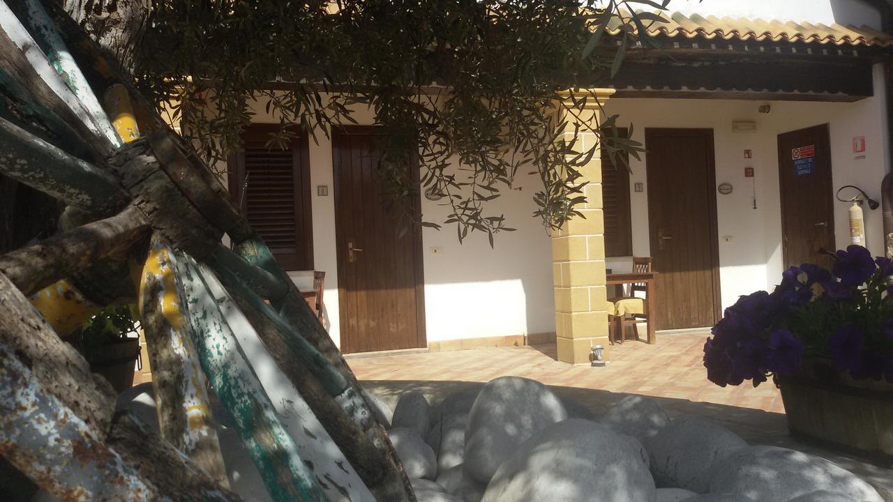 Villa Carlo Resort Marsala Eksteriør billede