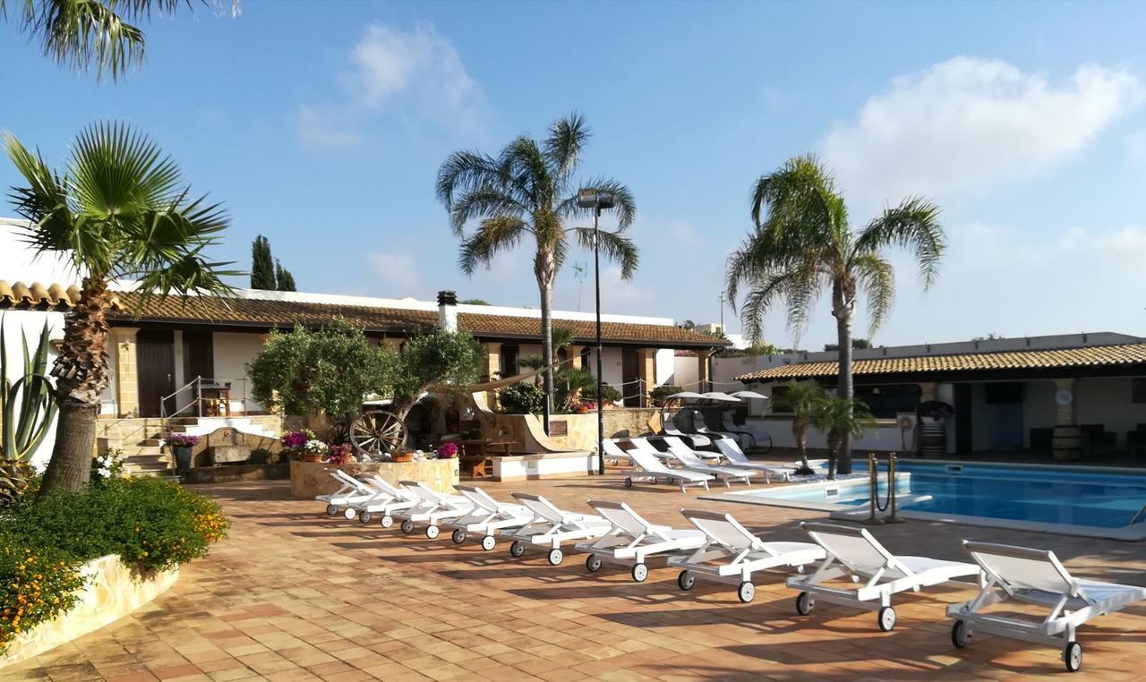 Villa Carlo Resort Marsala Eksteriør billede